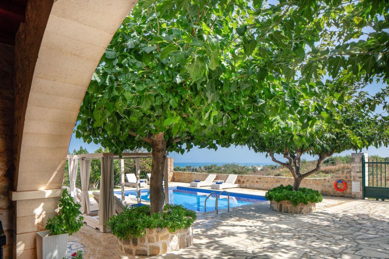 Villa Pinelopi Aszpruliáni Kültér fotó